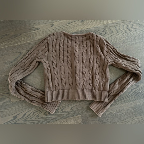 Brandy Melville cable knit cropped button up cardigan sweater - Picture 5 of 6
